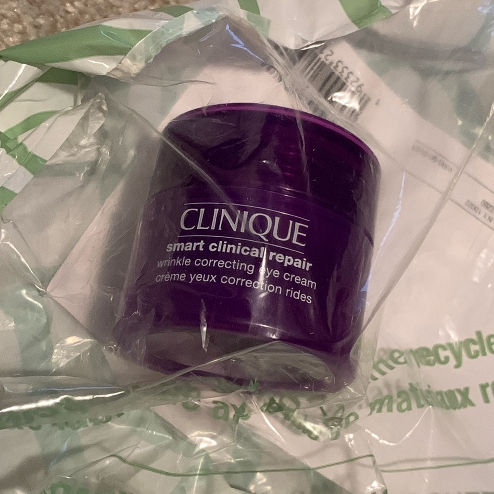 Clinique smart wrinkle repair